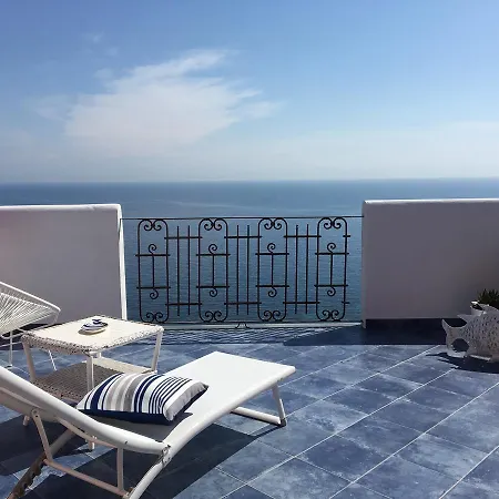 Paradiso Di Manu