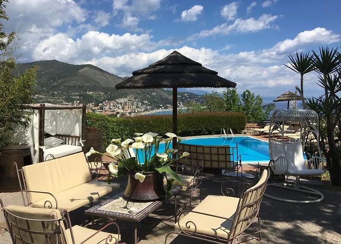 Paradiso Di Manu Hotel Noli